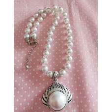 Perrine Necklaces Perrine Necklaces
